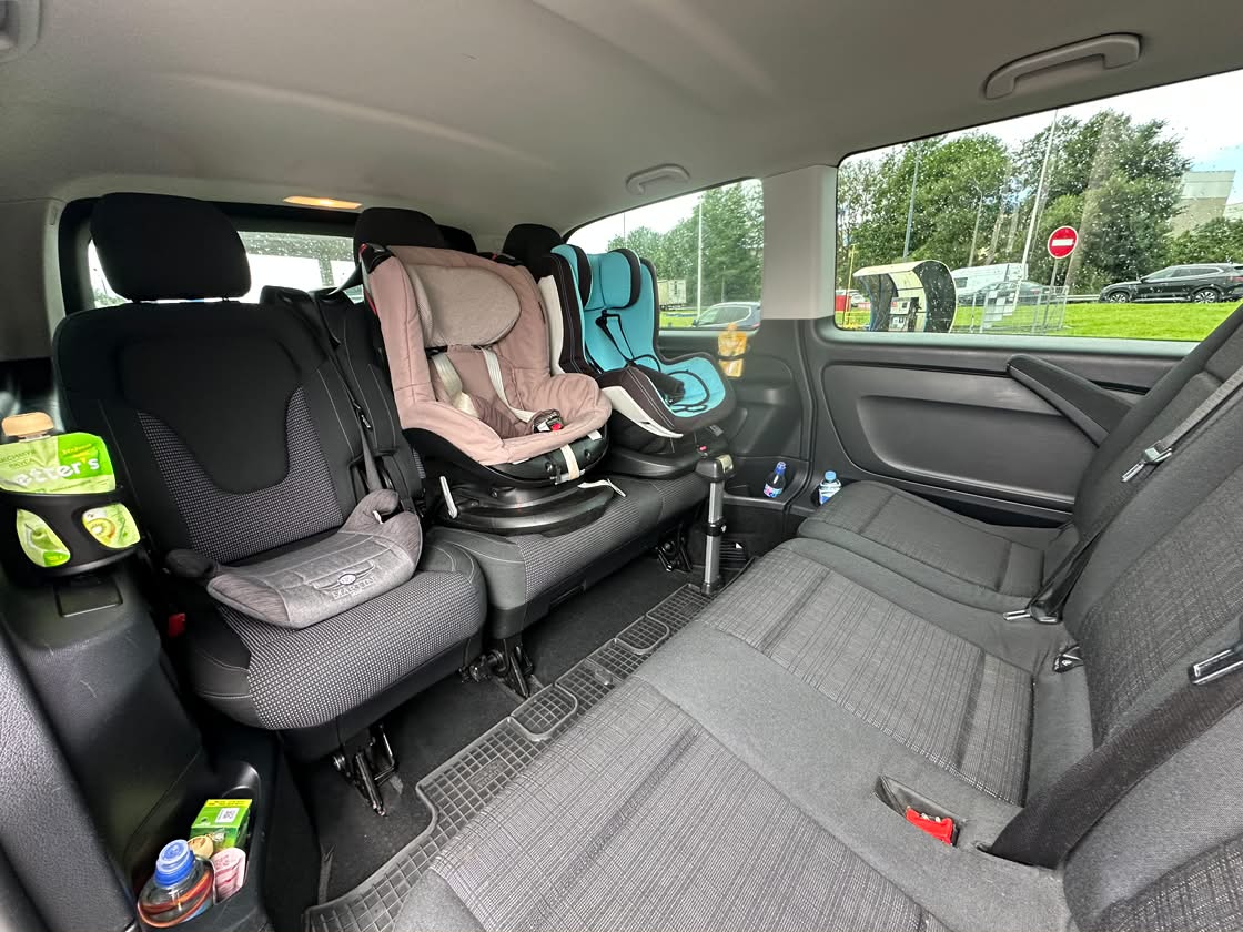 Mercedes Vito interior with child seats
