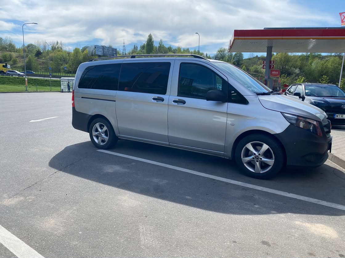 Mercedes Vito outside